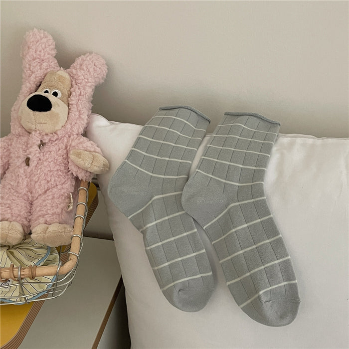 Wholesale Curled edge fine stripe mid tube socks, soft socks, stacked socks