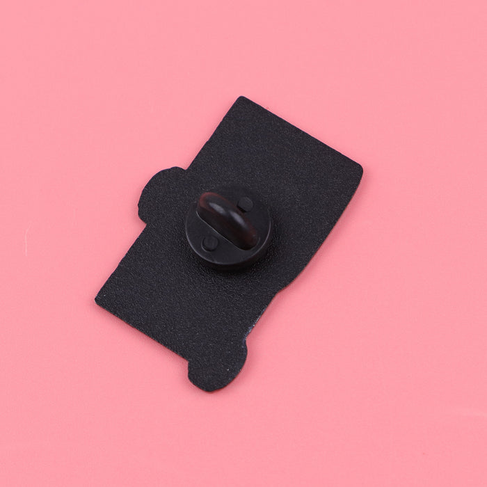 Wholesale 5pcs Popular Classic Anime Brooches