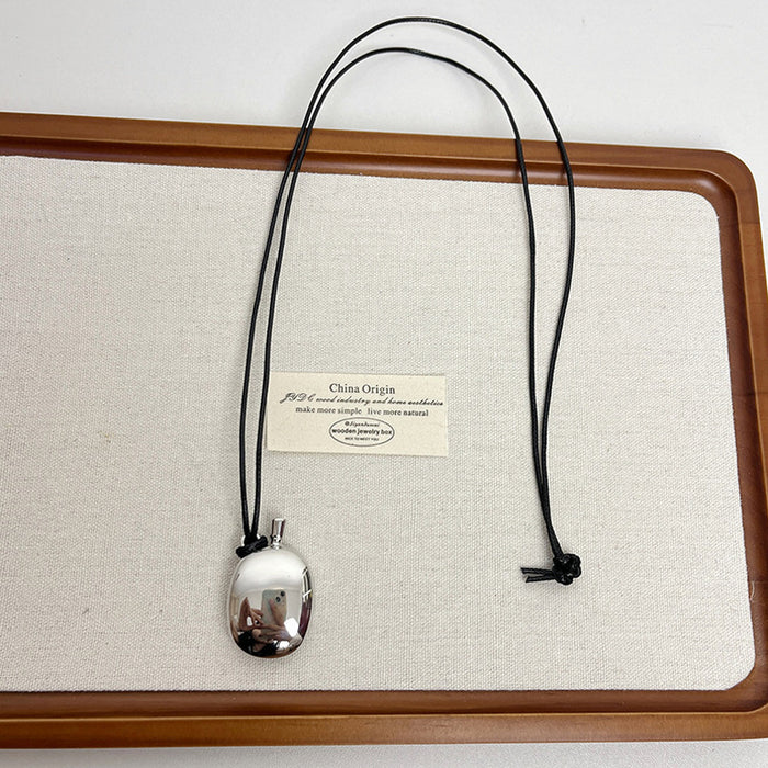 Wholesale Sweater chain, irregular geometry, heart-shaped comb pendant, necklace, adjustable drawstring, accessory