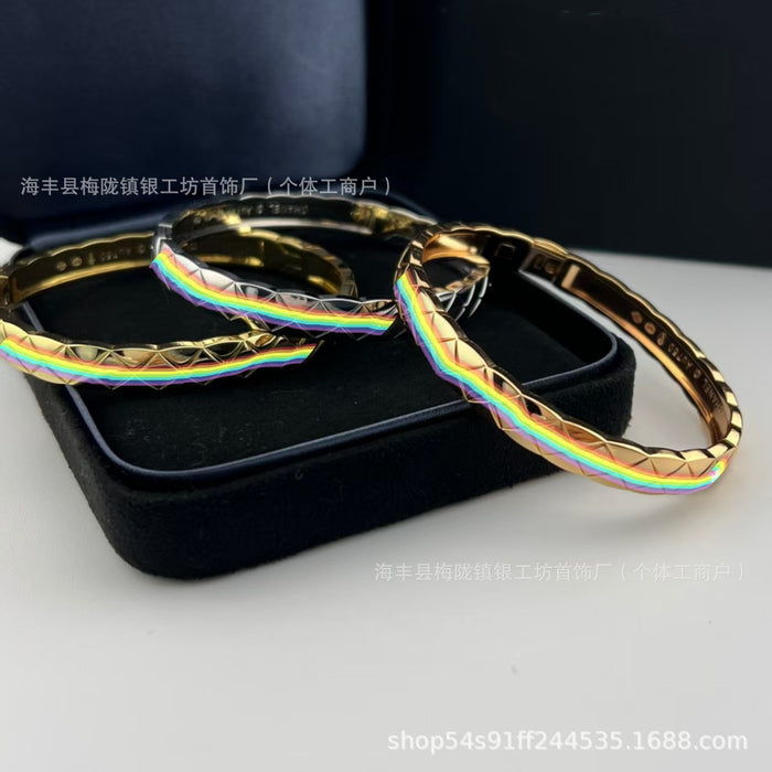 Wholesale Diamond patterned bracelet with rose gold plating that does not fade, high-end diamond shaped diamond free bracelet