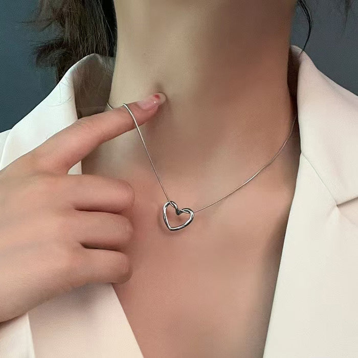 Wholesale Love necklace pendant, titanium steel lock chain, couple's niche design, alloy short piece