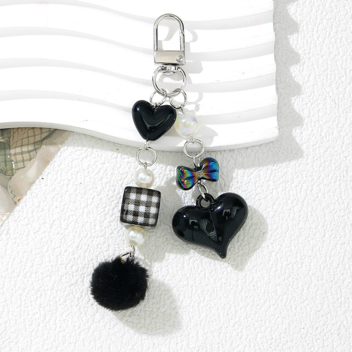 Wholesale Stylish Green Acrylic Beaded Keychain Heart Bag Charm Fashion Accessory Gift MOQ≥2
