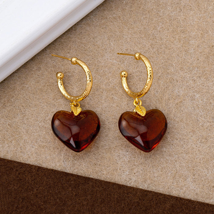 Wholesale 3D vintage black heart-shaped pearl earrings