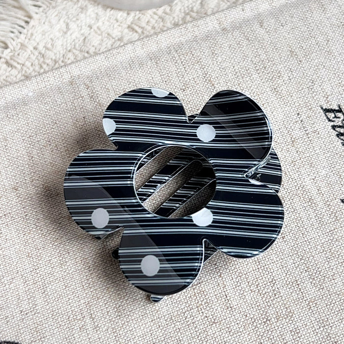 Wholesale Retro Striped Flower Hair Claw Clip Fashion Accessory for Everyday Styling Gift