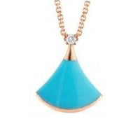 Wholesale Small skirt fan-shaped necklace silver light luxury niche shell