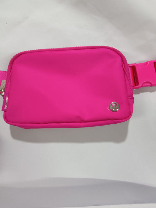 Wholesale Crossbody Nylon Waterproof Chest Bag JDC-SD-MeiYL003