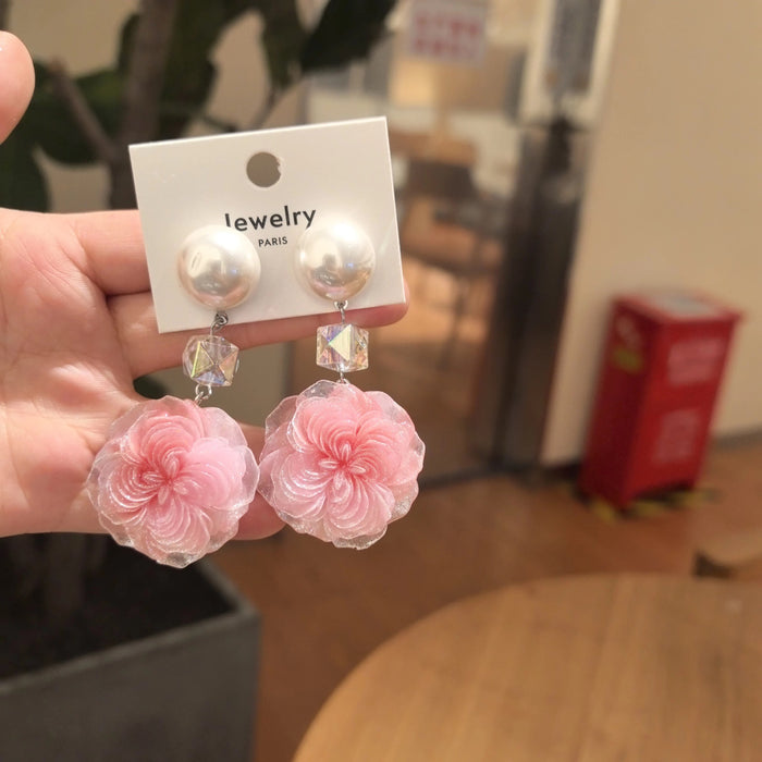 Wholesale Handmade pearl flower silver needle earrings