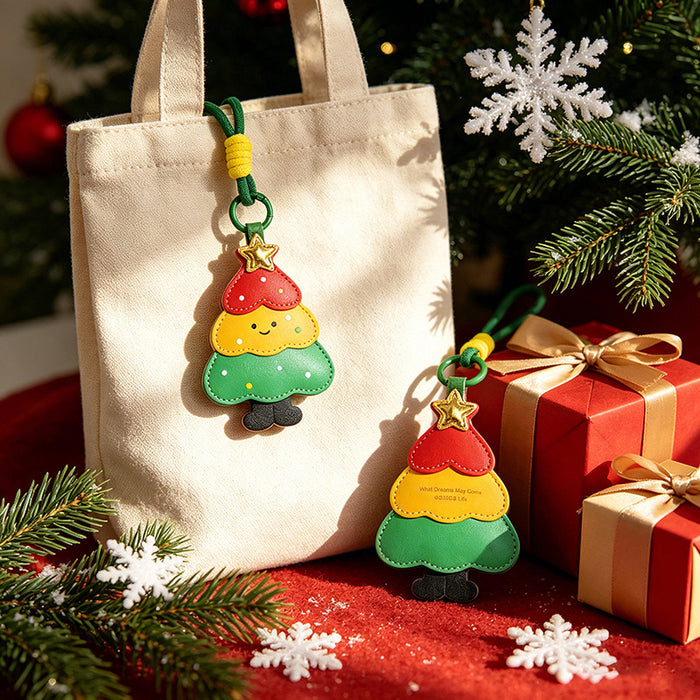 Wholesale Christmas Deer Star Keychain Cute Leather PU Pendant Holiday Gift MOQ≥2