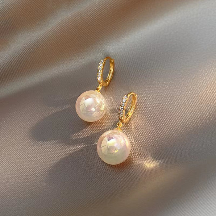 Wholesale Fashionable pearl earrings, niche, light luxury design, earrings temperament, versatile zircon earrings