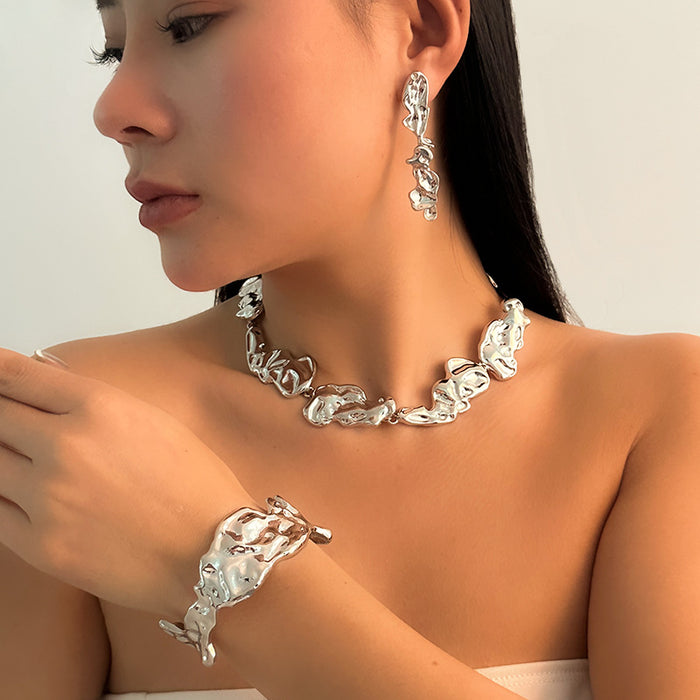 Wholesale irregular metal wind necklace female exaggerated design earrings bracelet suit