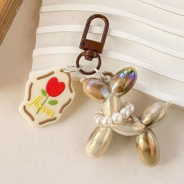 Wholesale brown Flower Ballon Dog Keychain Maillard Pendant Distinctive