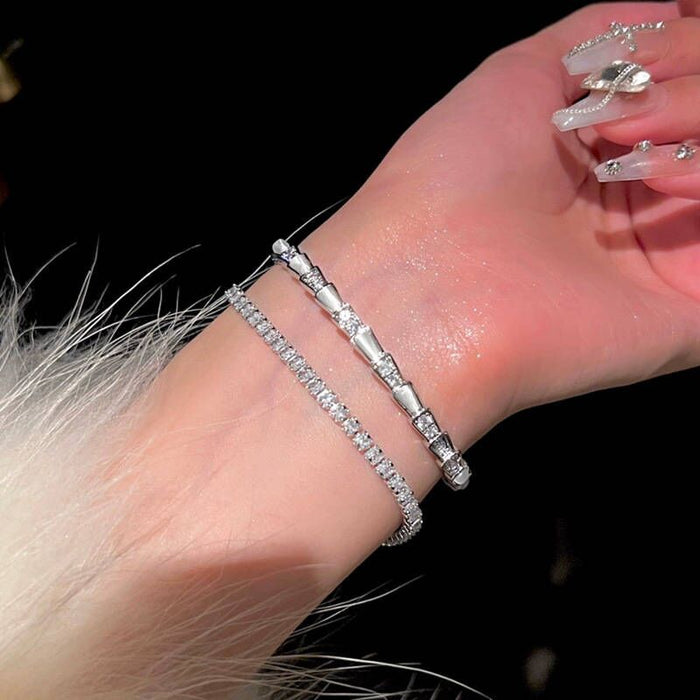 Wholesale Snake-shaped snake bone bracelet, sparkling diamond texture bracelet, zircon opening, silver adjustable bracelet
