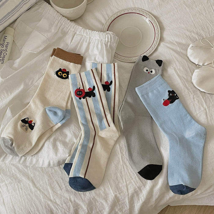 Wholesale Socks with vertical stripes, mid tube socks, cute socks