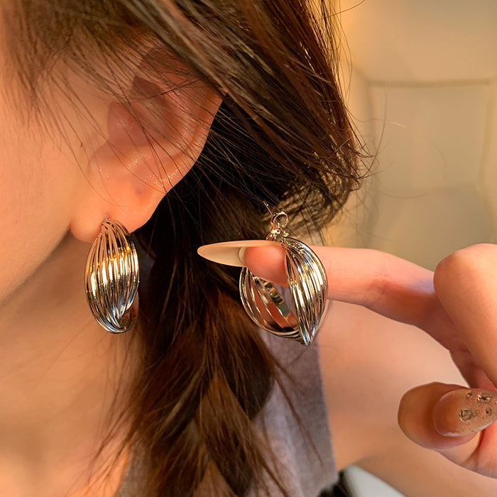 Wholesale Retro Metallic Exaggerated Large Statemente Hoop Earrings