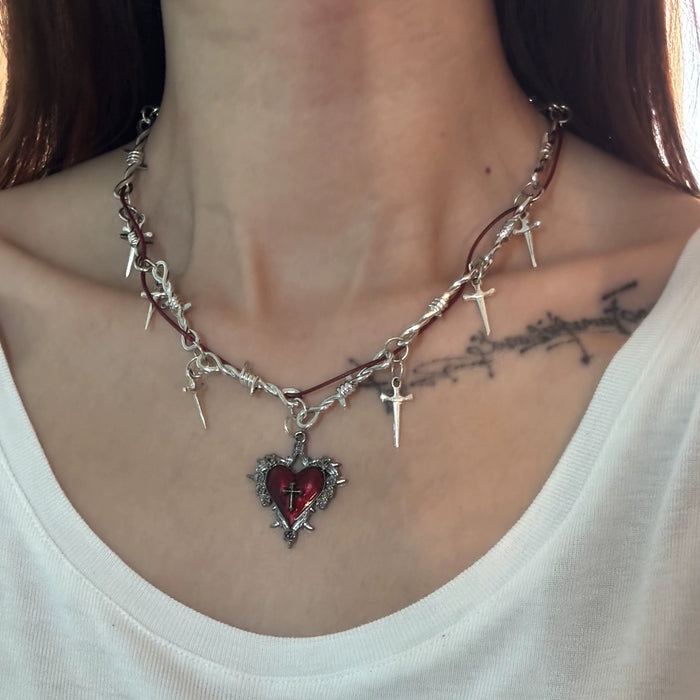 Wholesale Alloy Electroplated Heart Pendant Clavicle Necklace