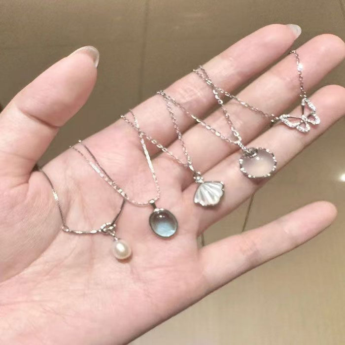 Wholesale Niche Design Hollow Butterfly Necklace Daily Wear Fashion Jewelry Accessory
