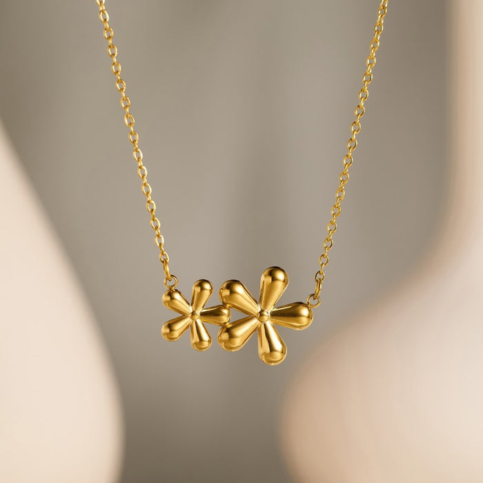 Wholesale Stainless Steel Gold Plated Clavicle Heart Necklace