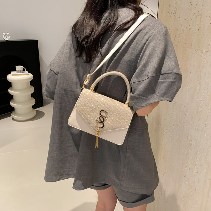 Wholesale Retro Small Square Crossbody Bag - Women' s PU Leather Black ing Detail Boutique Resale Fashion Accessory