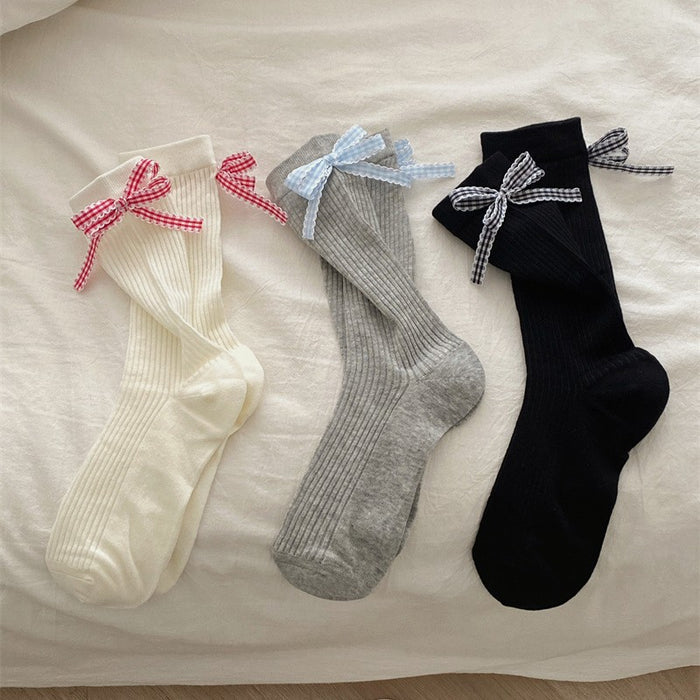 Wholesale Checkered bow, stacked socks, mid tube socks