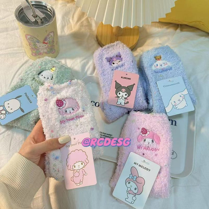 Wholesale Cute Cartoon Colorful Polka Dot Coral Fleece Winter Thickened Warm Women' s Mid-Calf Socks