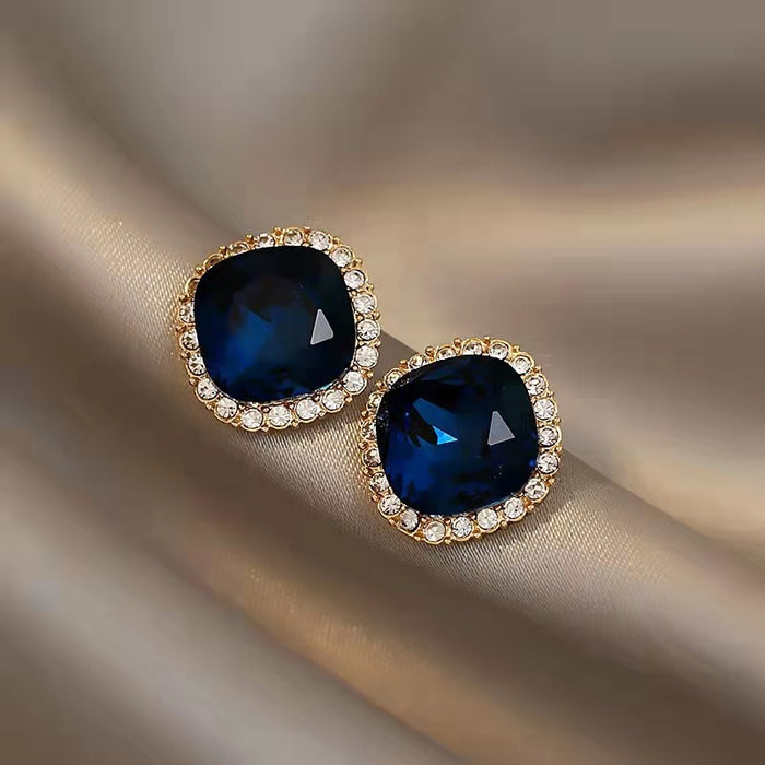 Wholesale Advanced blue crystal earrings with fashionable temperament, versatile silver needle earrings, new trendy earrings