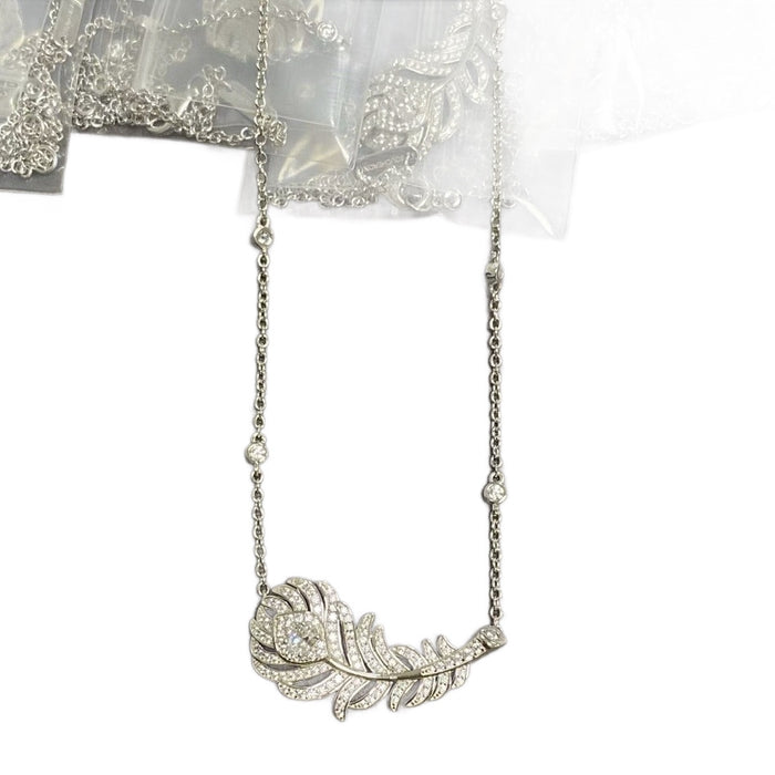 Wholesale Gold-Plated Feather Necklace with Full Diamond Inlay for Women Light Luxury Niche Design Clavicle Chain Fashion Commuter Style