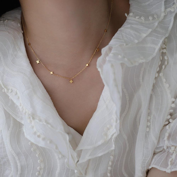 Wholesale Minimalist temperament necklace, exquisite titanium steel gold-plated color preserving collarbone chain, neck chain