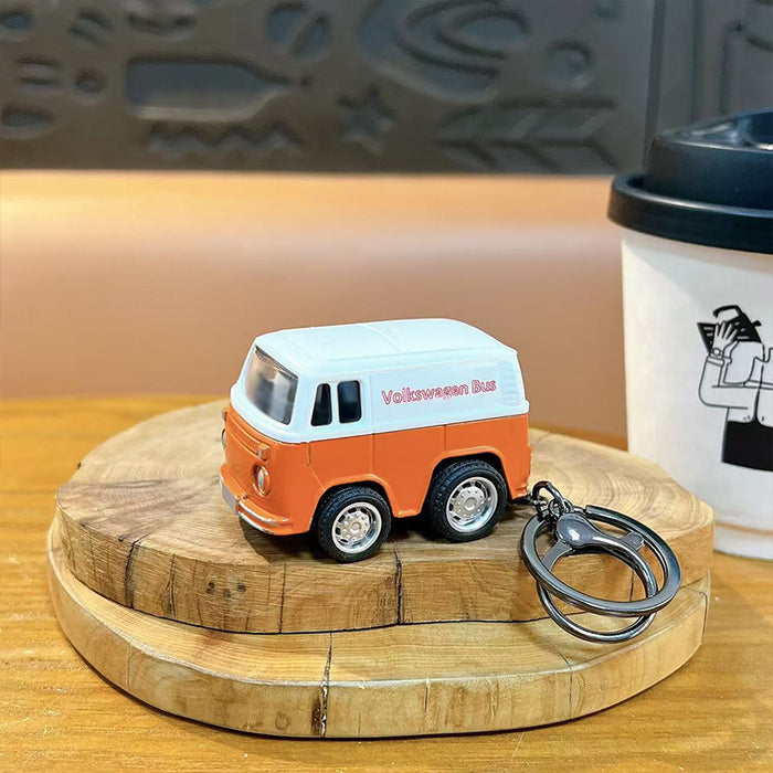 Wholesale Pull-Back Alloy Bus Model Keychain