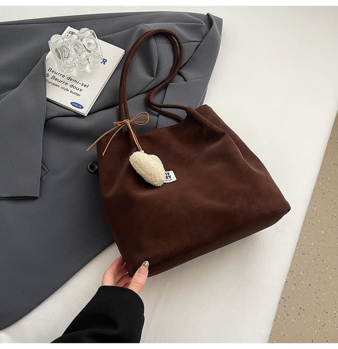 Wholesale Retro suede tote bag, fashionable large capacity armpit bag, casual commuting shoulder bag