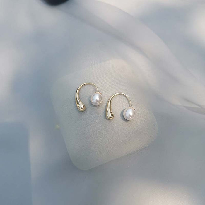 Wholesale French Minimalist High-end Pearl Earrings Elegant Light Luxury Ear Ring Niche Design Earrings