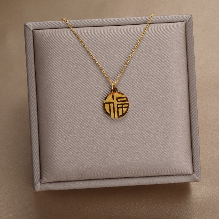 Wholesale Fade-Resistant Sweater Chain — Niche,  Light Luxury  and Sophisticated Titanium Steel Necklace