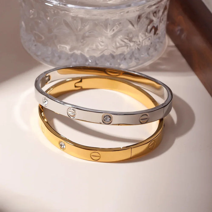 Wholesale Stainless steel bracelet with one nail and one diamond mirror polished bracelet