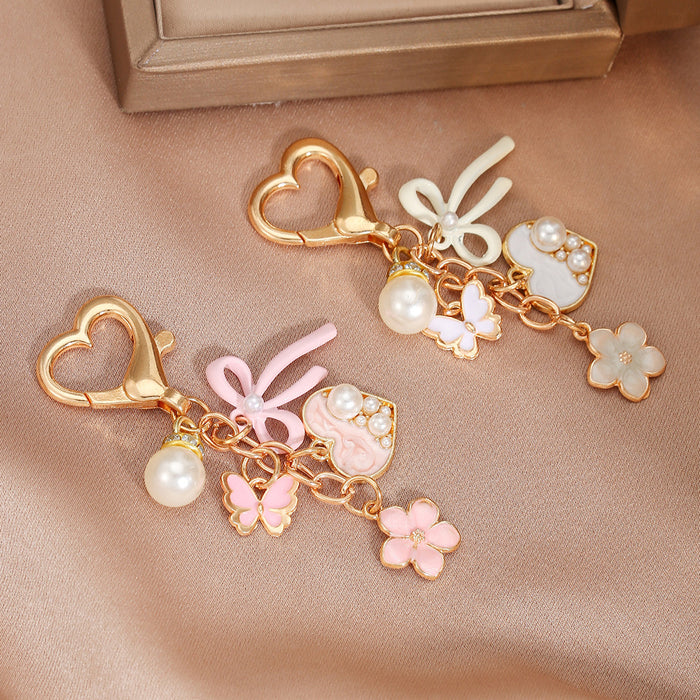 Wholesale Hand Beaded Zinc Alloy Flower Butterfly Heart Pearl Keychain Bag Charm MOQ≥2