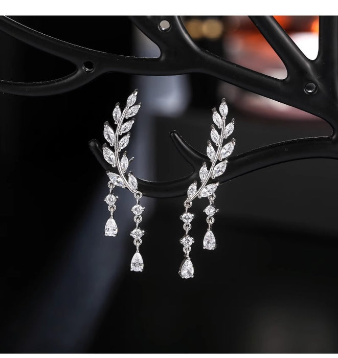 Wholesale Tree branch earrings, copper inlaid zircon earrings, fashionable and niche commuting ear accessories