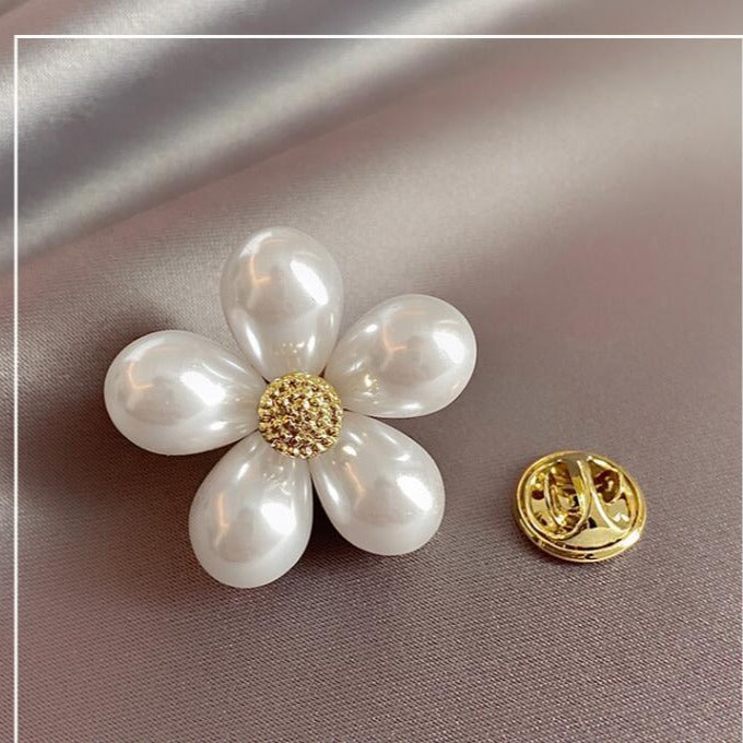 Wholesale Silver Needle Flower Pearl Earrings, Light Luxury, High Luxury, Unique Earrings