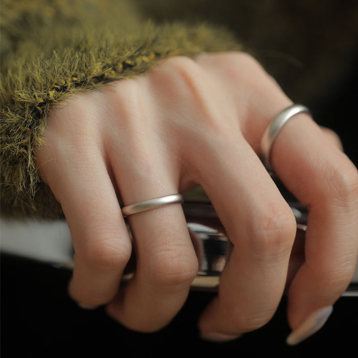 Wholesale Adjustable matte ring with minimalist design for women and high-end diamond couple ring