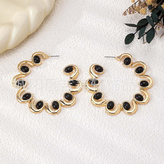 Wholesale Classic hip-hop spiral retro circular imitation pearl fashionable women's fashion earrings