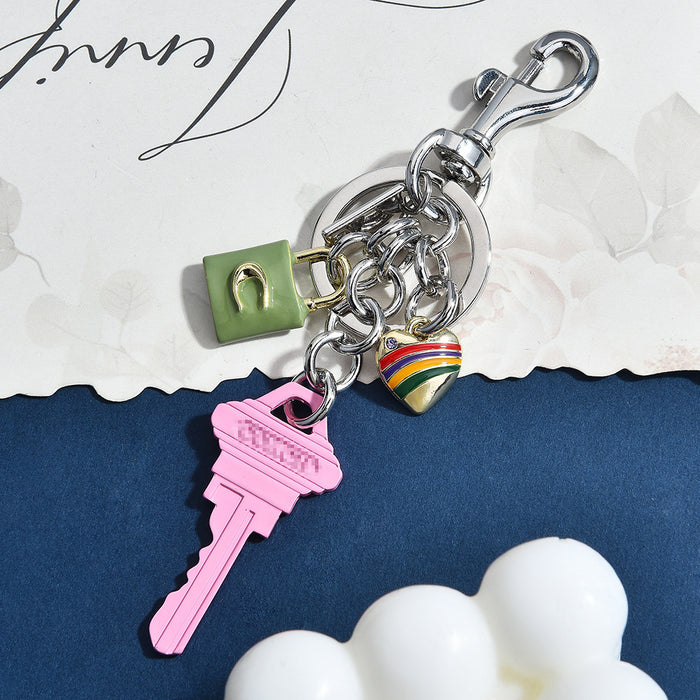 Wholesale Fashion Chic Lock Keychain In Zinc Alloy Sweet Cool Cute Cartoon Design Bag Charm Car Key Accessory