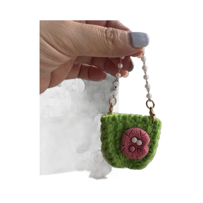 Wholesale Accessories,  shoulder bags,  plush clothing,  toys,  bags,  pendants,  dolls,  couple backpacks