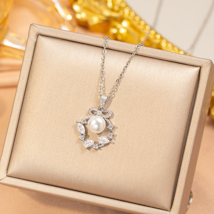 Wholesale Gold Plated Titanium Steel Floral Pendant Necklace Stylish Gift MOQ≥2