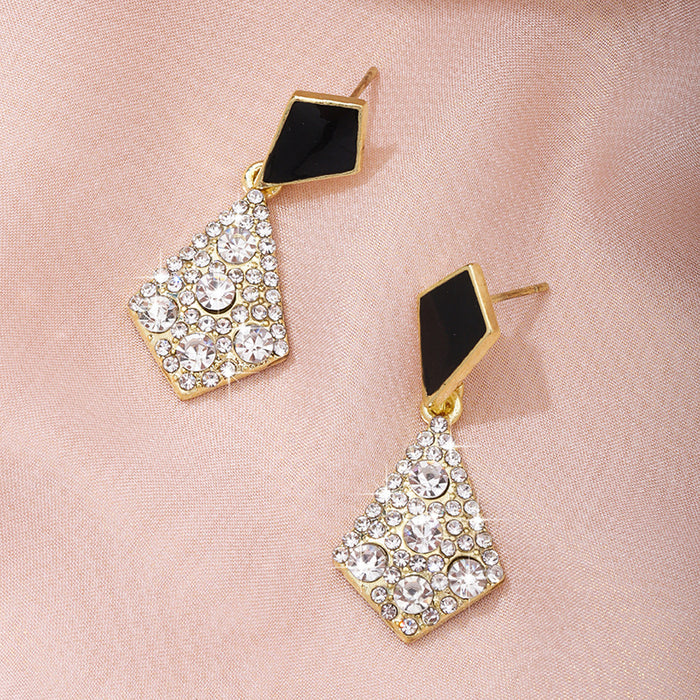 Wholesale Silver needle geometric diamond inlaid with diamonds, fashionable and simple temperament, versatile retro earring design