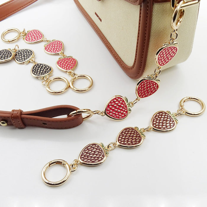 Wholesale Heart-shaped bag strap with extension chain Keychains