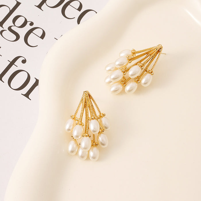 Wholesale Silver Needle retro baroque stud earrings irregular pearl earrings jewelry sweet earrings