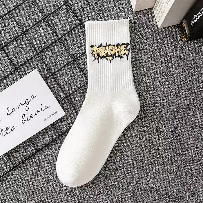 Wholesale Socks women' s sports socks cotton socks white stockings autumn and winter