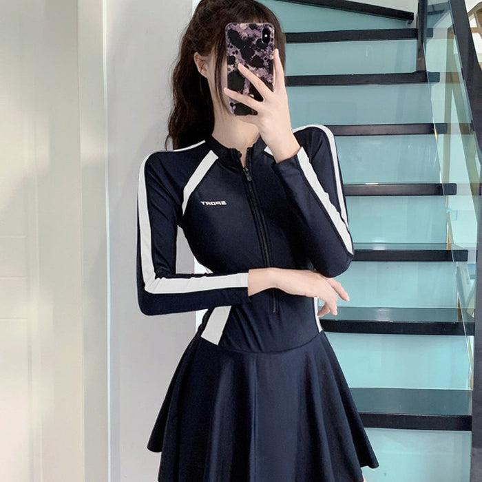 Wholesale New women's skirt style one-piece swimsuit with conservative long sleeves for students to swim in hot springs