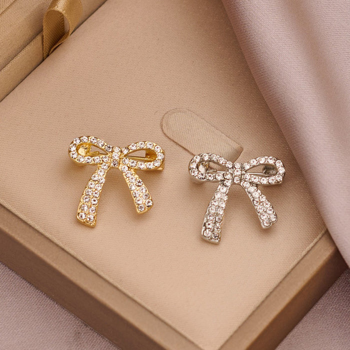 Wholesale Super Sparkling Butterfly Knot Pin Mini Anti glare Broch Decorative Cardigan Buckle Clothing Fixing