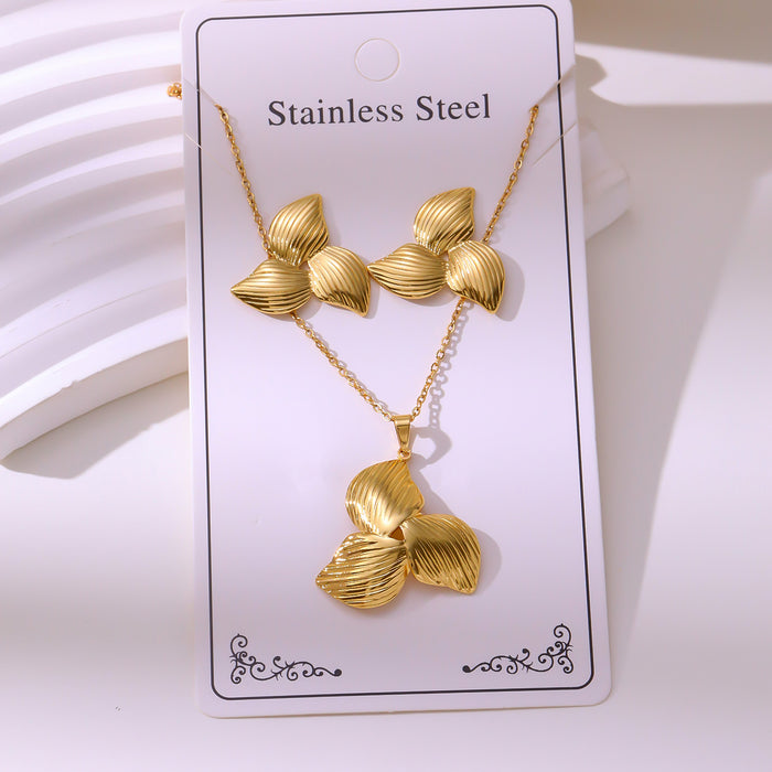 Wholesale RetroEarrings Necklace Stainless Steel Gold-Plated Jewelry