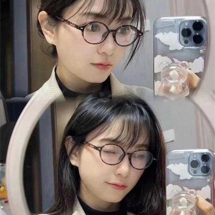 Wholesale Stylish glasses with retro small frame and high-end oval frame