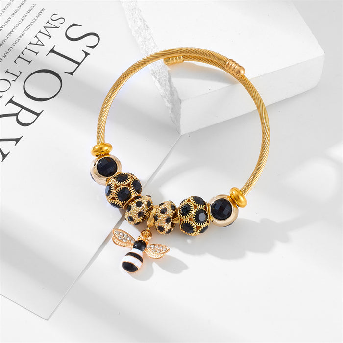 Wholesale Stainless steel butterfly bead bracelet with high-end feel and diamond inlaid pendant bracelet