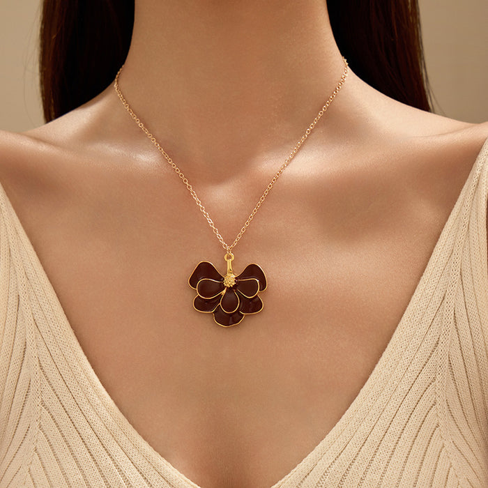 Wholesale Drip oil flower necklace, fashionable retro petal collarbone chain with accessories